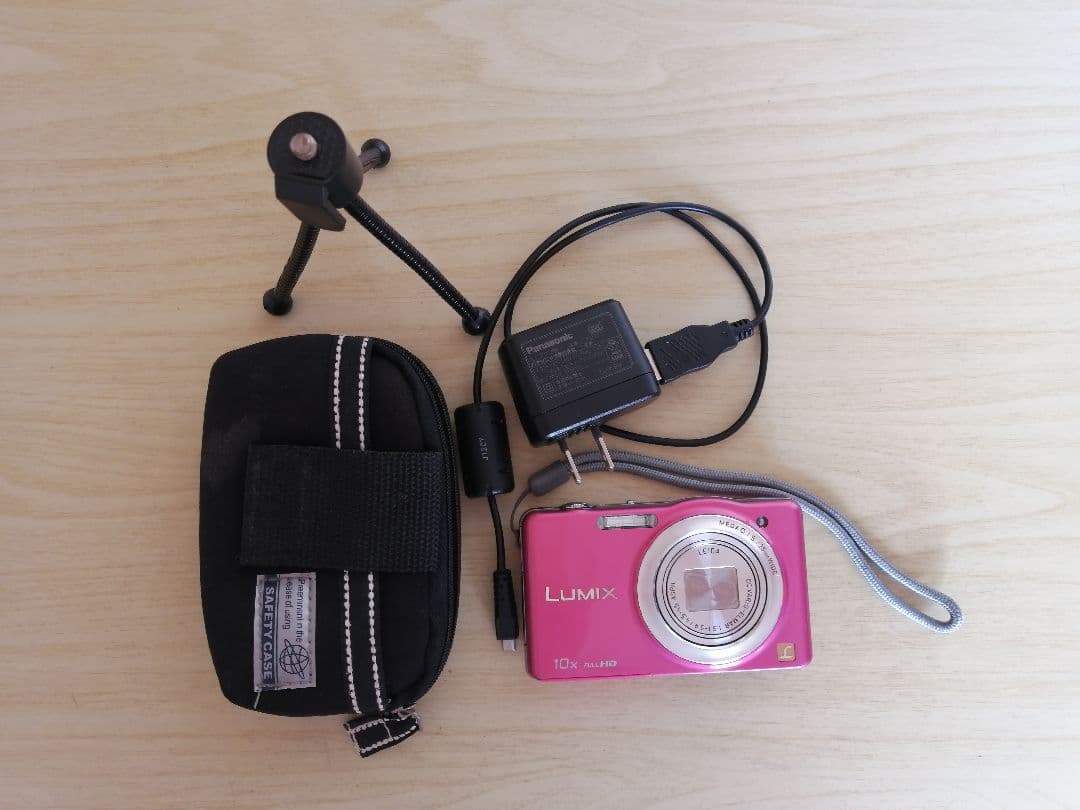 PANASONIC LUMIX DMC-SZ7 ピンク 充電器 ケース 三脚付き