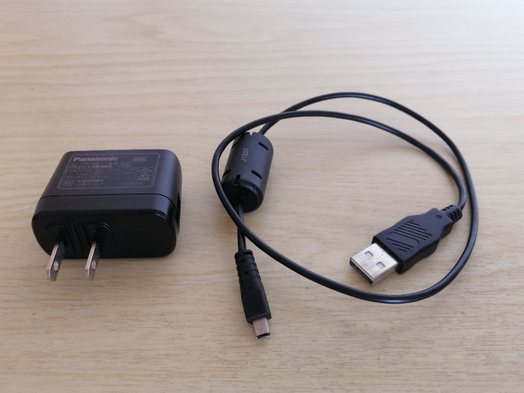 PANASONIC LUMIX DMC-SZ7 ピンク 充電器 ケース 三脚付き