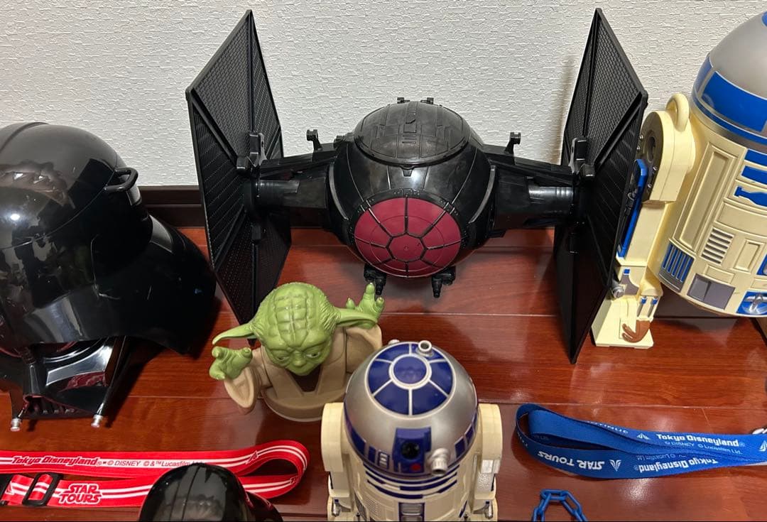 スターウォーズ ディズニーランド ポップコーンバケット スナックケースなど