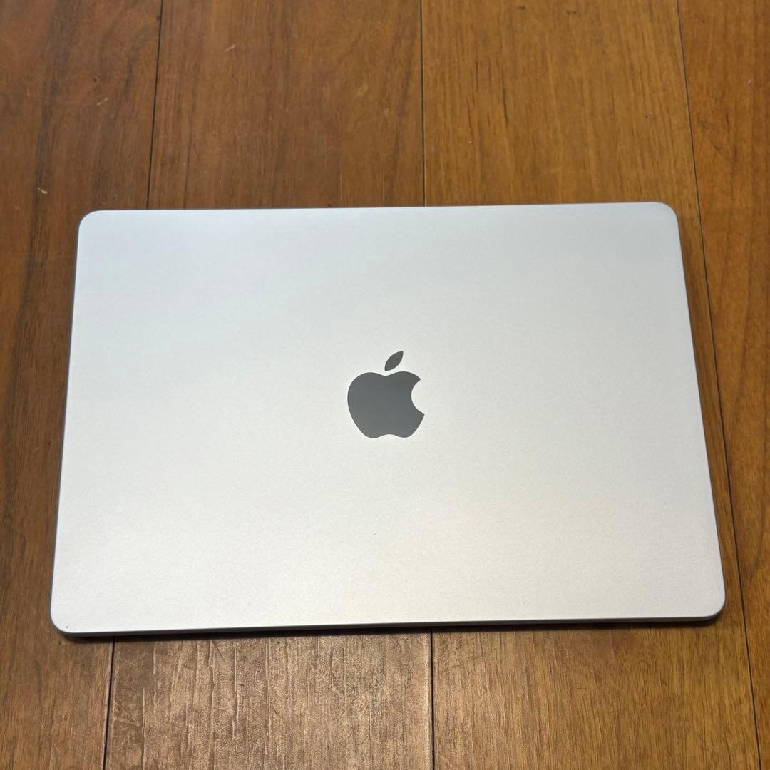 【美品・1TBモデル】MacBook Air M3（13インチ）付属品完備