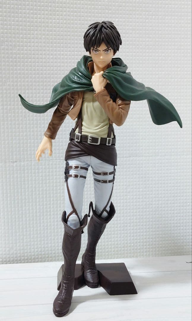 一番くじ 進撃の巨人 B賞 リヴァイ Grandista リヴァイ エレン