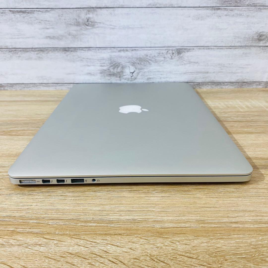 美品MacBook Pro i7 15インチ【MacOS2020／バッテリー新品
