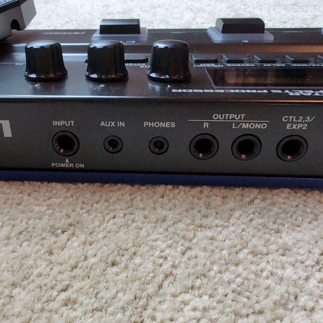 美品　BOSS GT-1 おまけ（解説本とACアダプター）付き