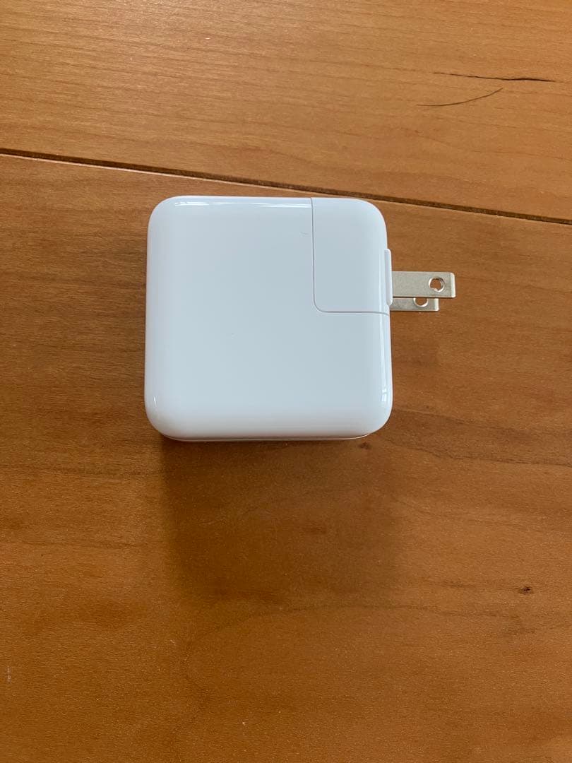 MacBook Air 8GB/256GB シルバー 充電ケーブル、ケース、箱付