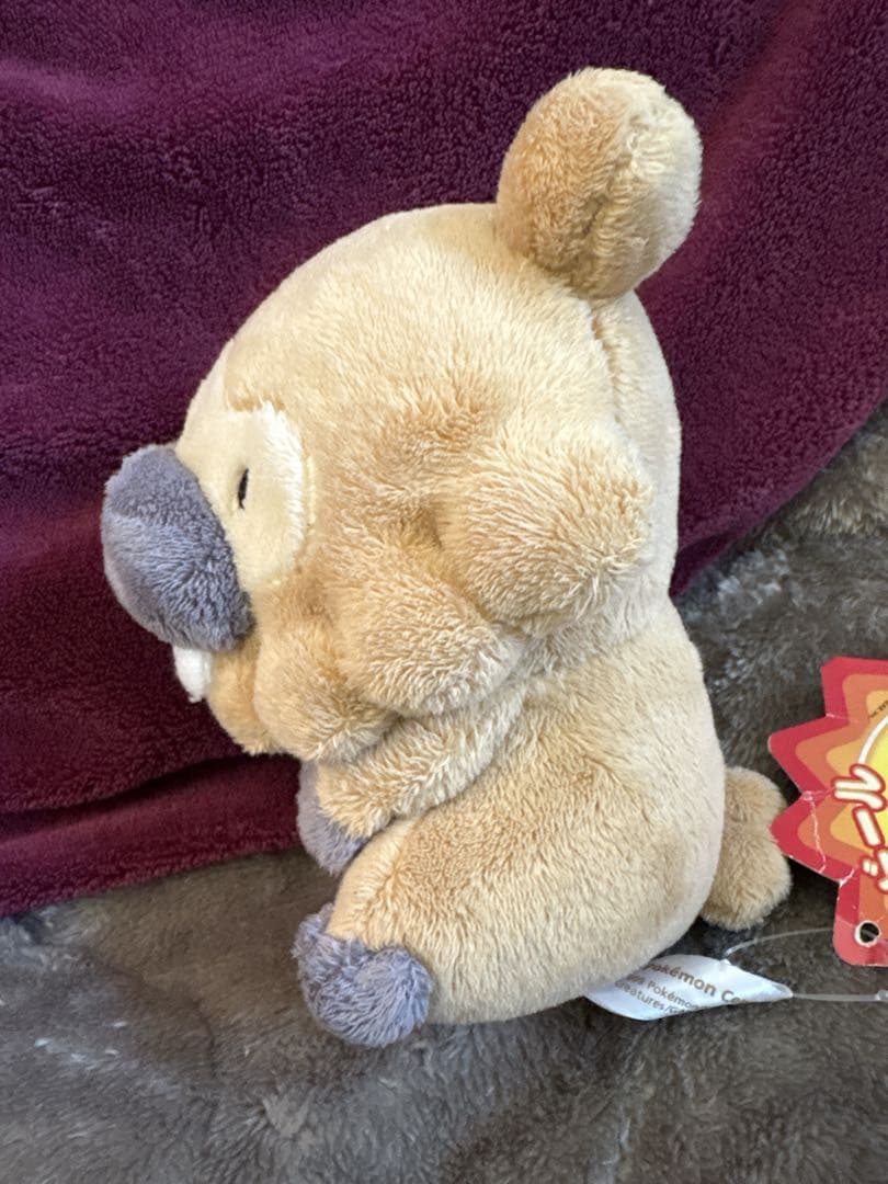 ポケモンセンター 限定 ビッパドール　ぬいぐるみ