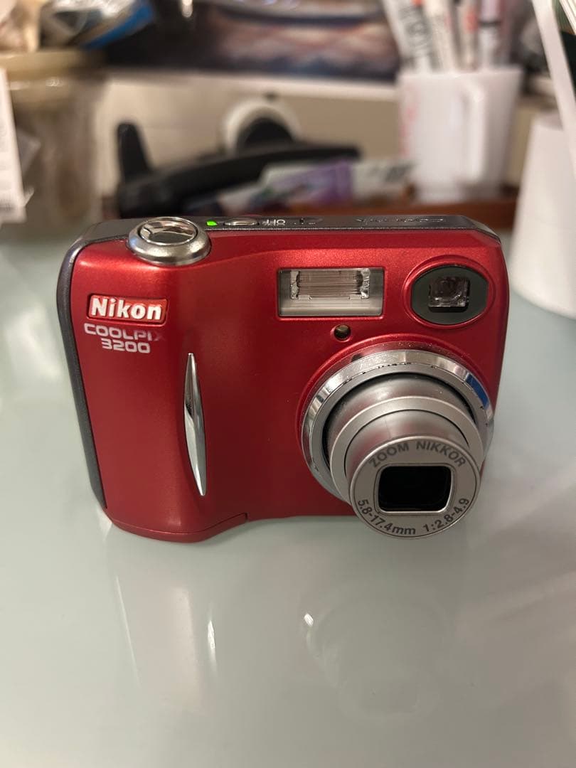 Nikon COOLPIX 3200 レッド