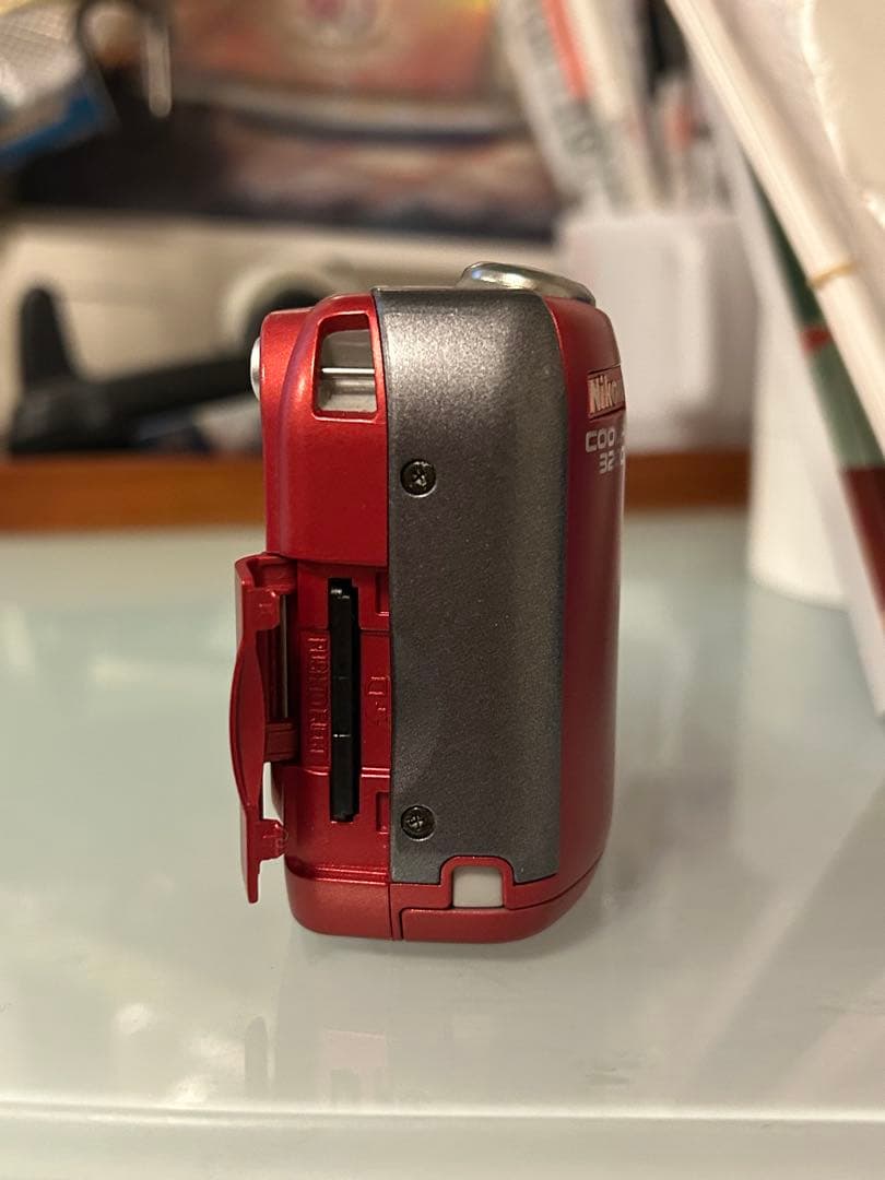 Nikon COOLPIX 3200 レッド