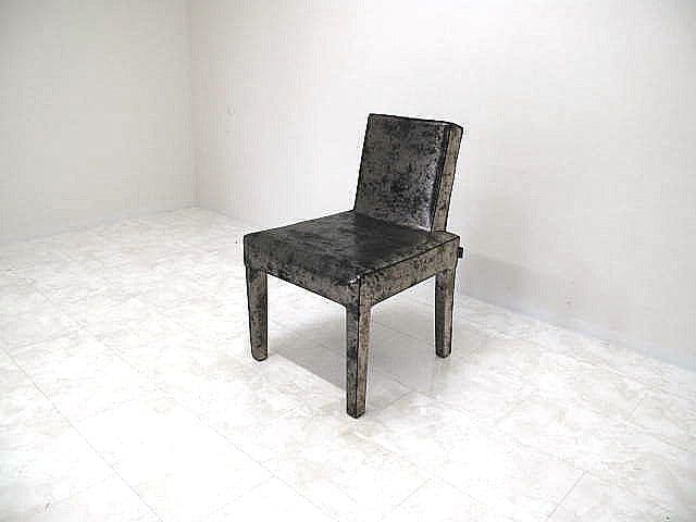【展示品】トーヨーキッチンスタイル 銀嶺チェア 約29万円　　本革チェア