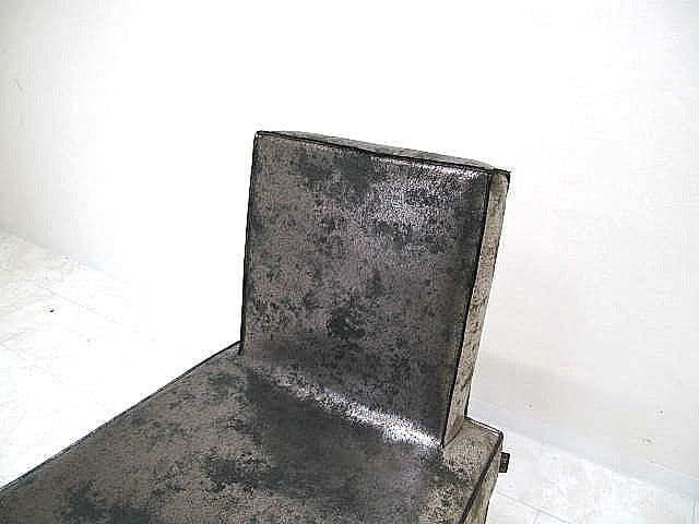 【展示品】トーヨーキッチンスタイル 銀嶺チェア 約29万円　　本革チェア