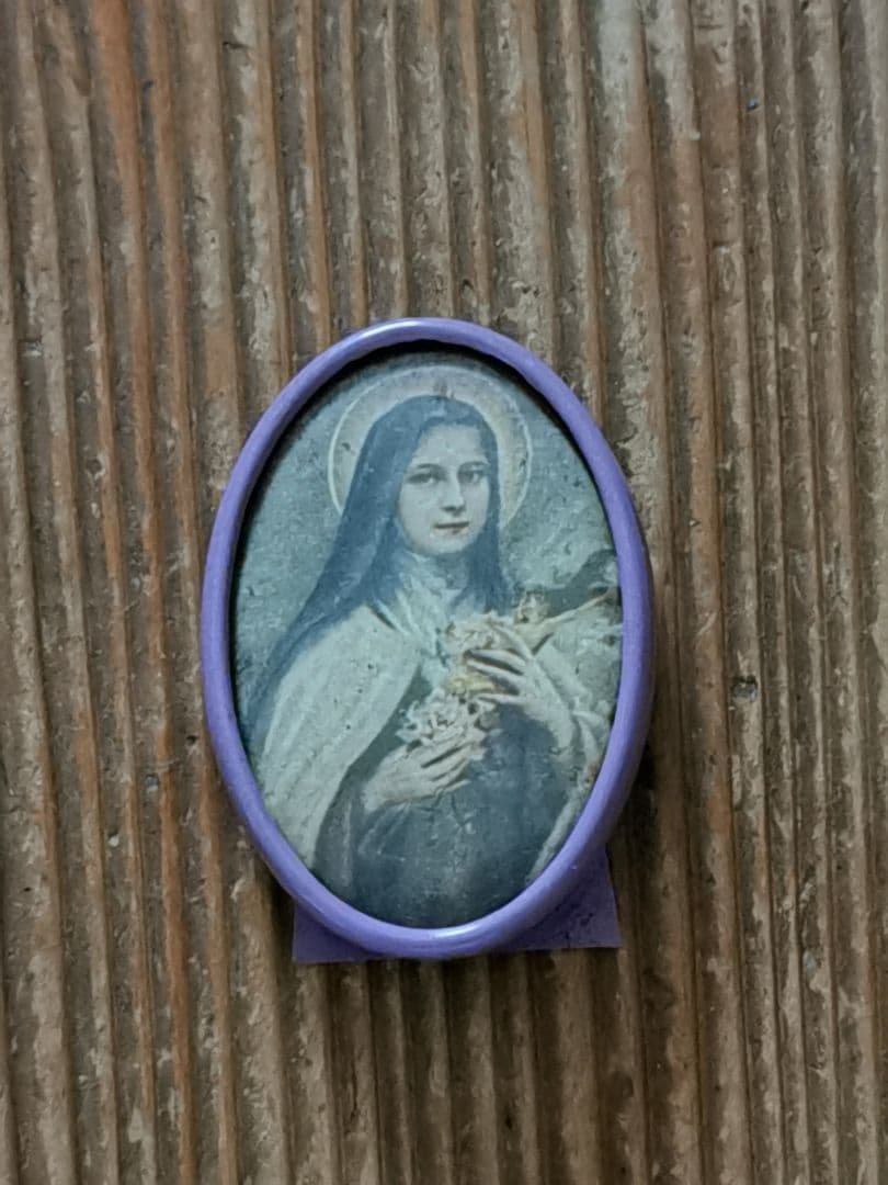 アンティーク リジューの聖テレーズ 軽いフォトスタンド＆唐草紋様 結婚記念カード