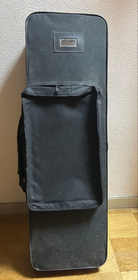 【値引きしました】三線　沖縄　紫檀　真壁型　本蛇皮強化張り　スンチー塗り
