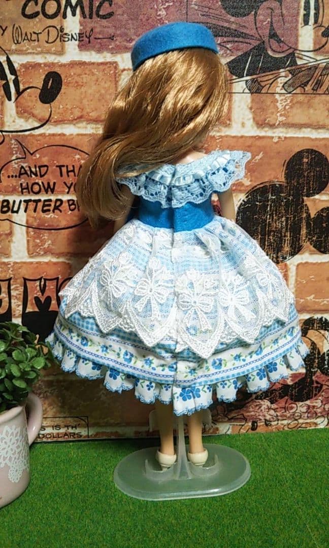 リカちゃん人形　洋服　ハンドメイド 2050