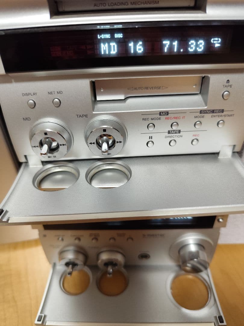 SONY ミニコンポ FMラジオ MD CD