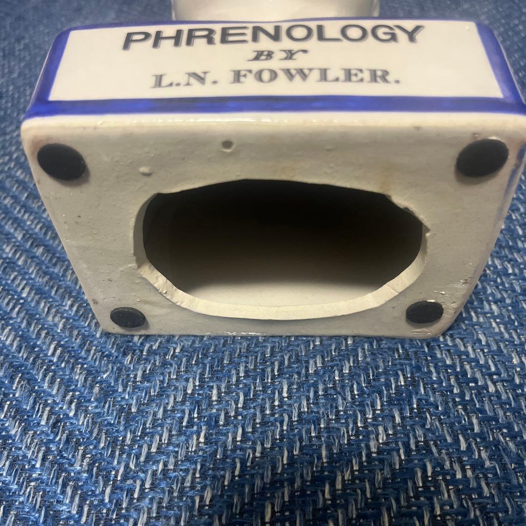 デザイントスカーノの磁器