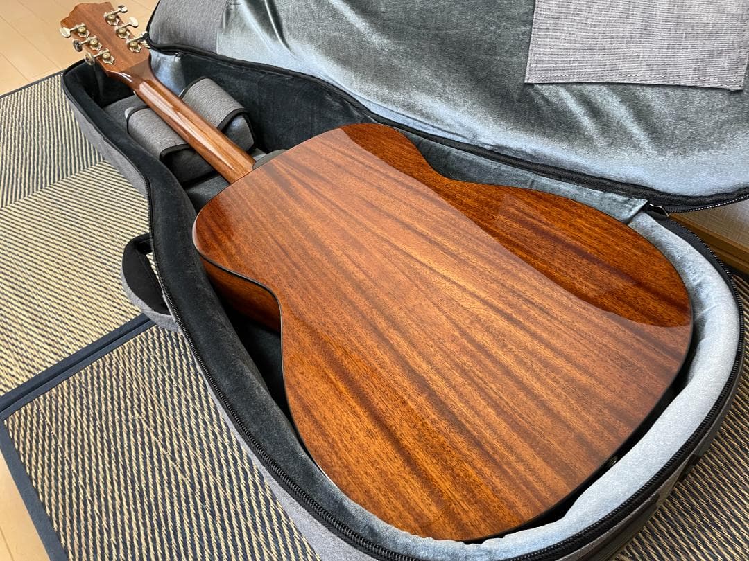 ギター Guild OM-120