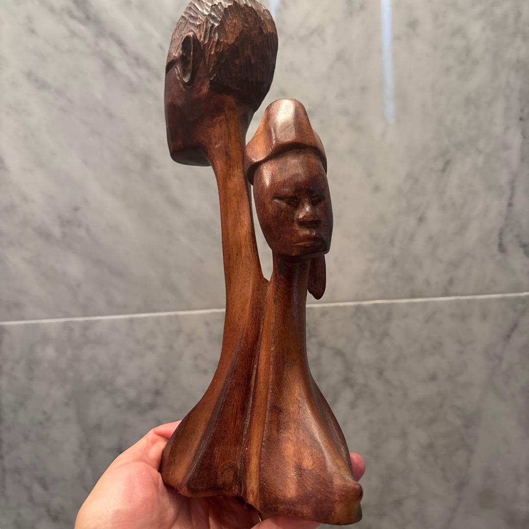 南米ビンテージモダンアートにも通ずる美しいデザインプリミティブアートの木彫り