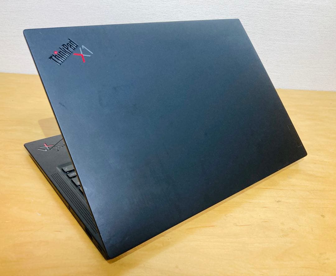 ThinkPad X1 Carbon Gen10/メモリ16GB/office付