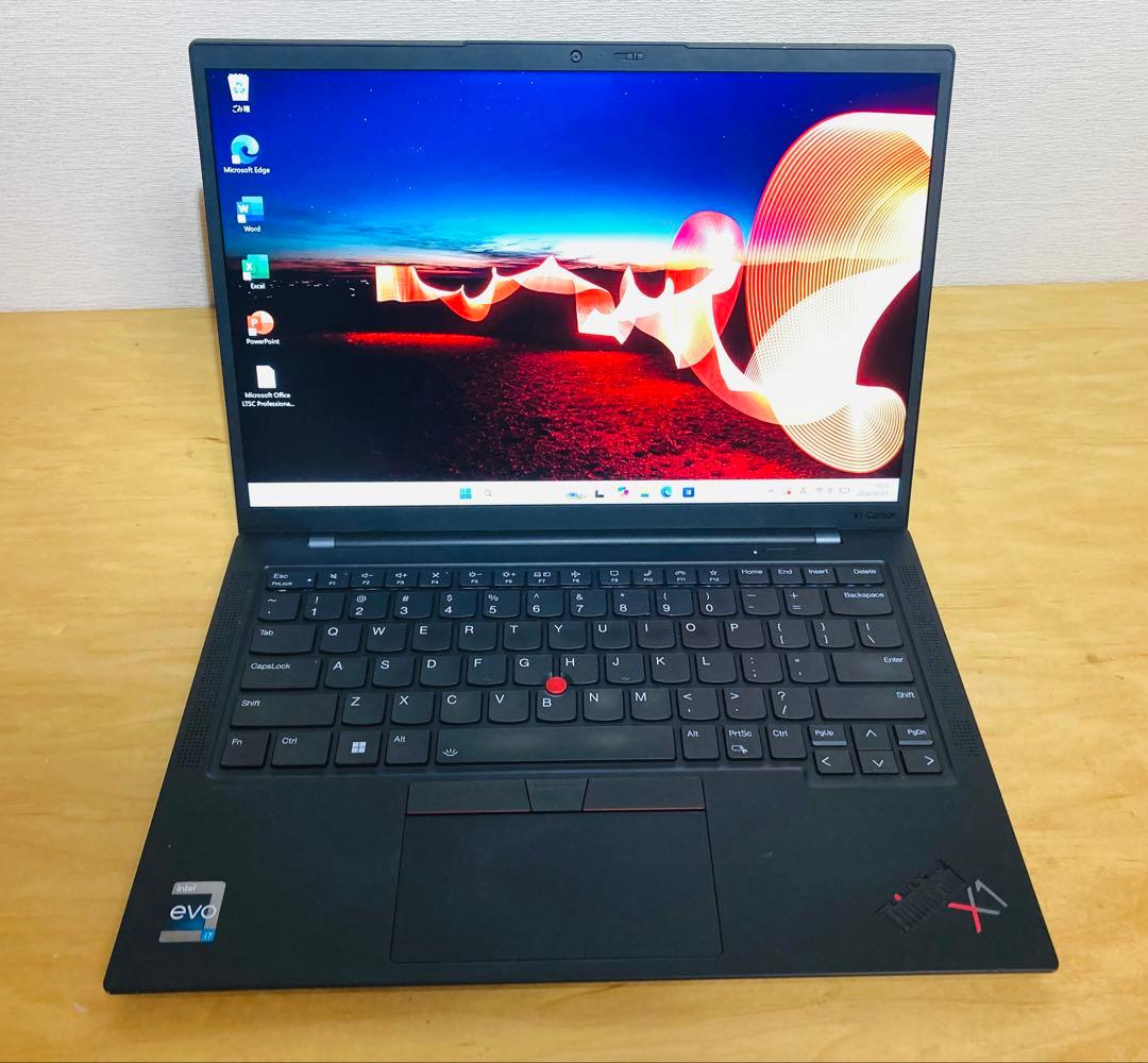 ThinkPad X1 Carbon Gen10/メモリ16GB/office付