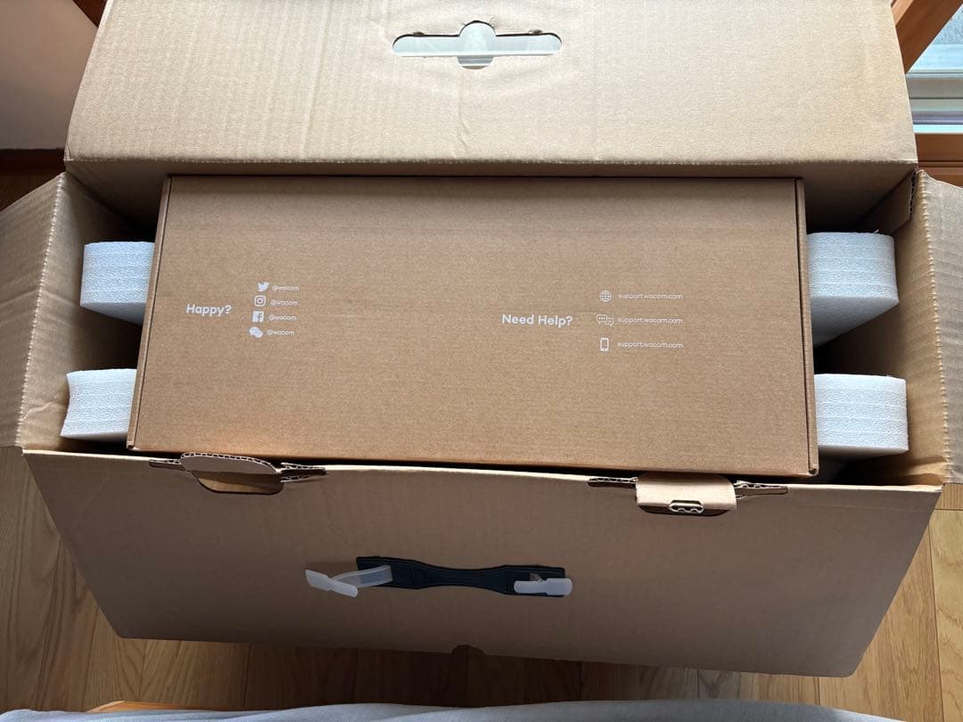 I*e様 Wacom Cintiq22液晶ペンタブレット[DTK-2260K0D