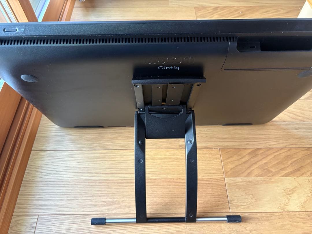 I*e様 Wacom Cintiq22液晶ペンタブレット[DTK-2260K0D