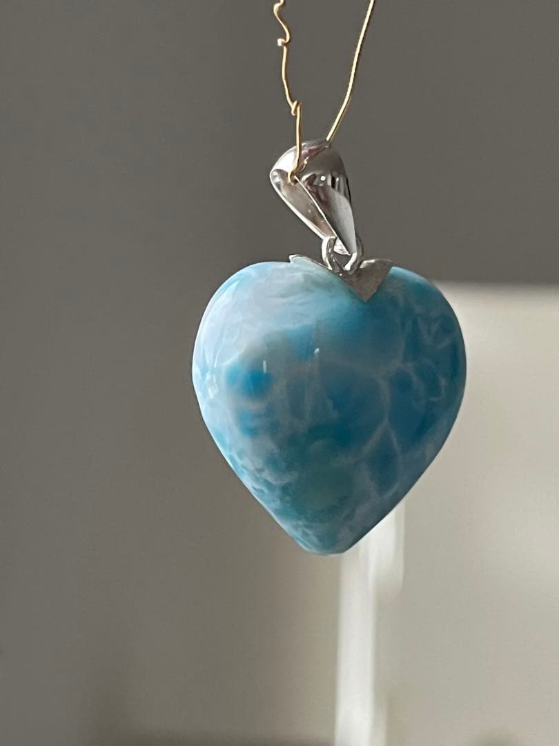 天然石☆高品質！ラリマーハート型ペンダントトップ☆ 両面全く違って素敵！