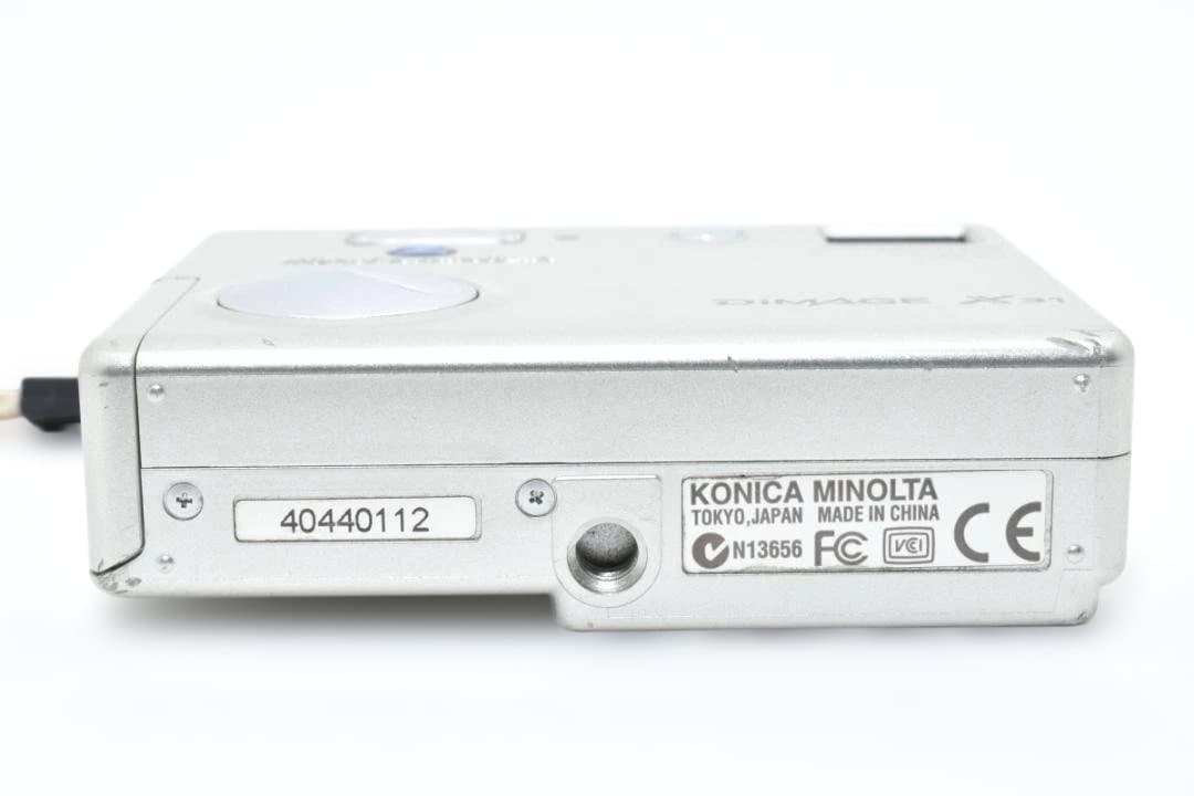 ★☆動作品　コニカミノルタ　オールドコンデジ　DiMAGE　X31　#621☆★