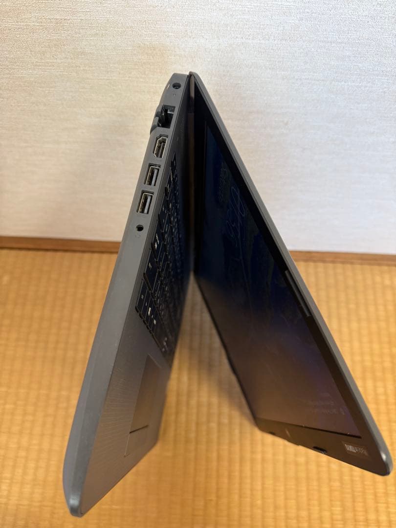 HP ノートパソコン Core i5第8世代。15.6イ ンチ。