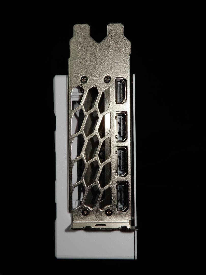 グラフィックボード・グラボ・ビデオカード GALAKURO GEFORCE RTX 5070Ti 16GB WHITE