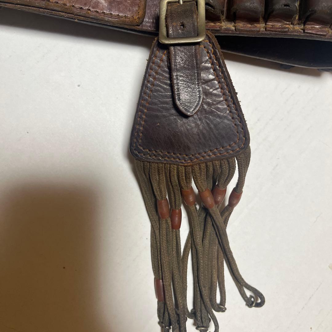 レザー銃弾ベルト　ブラウン フリンジ　ヴィンテージ骨董品