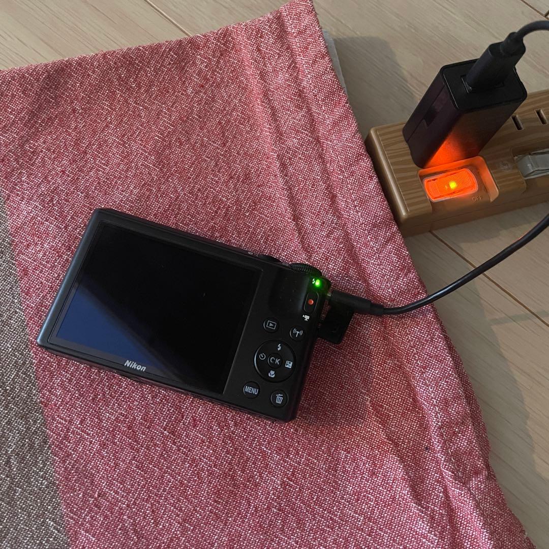 デジタルカメラ Nikon COOLPIX S7000