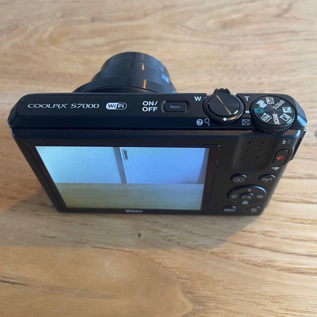 デジタルカメラ Nikon COOLPIX S7000