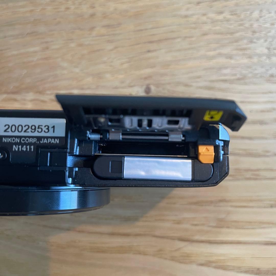 デジタルカメラ Nikon COOLPIX S7000