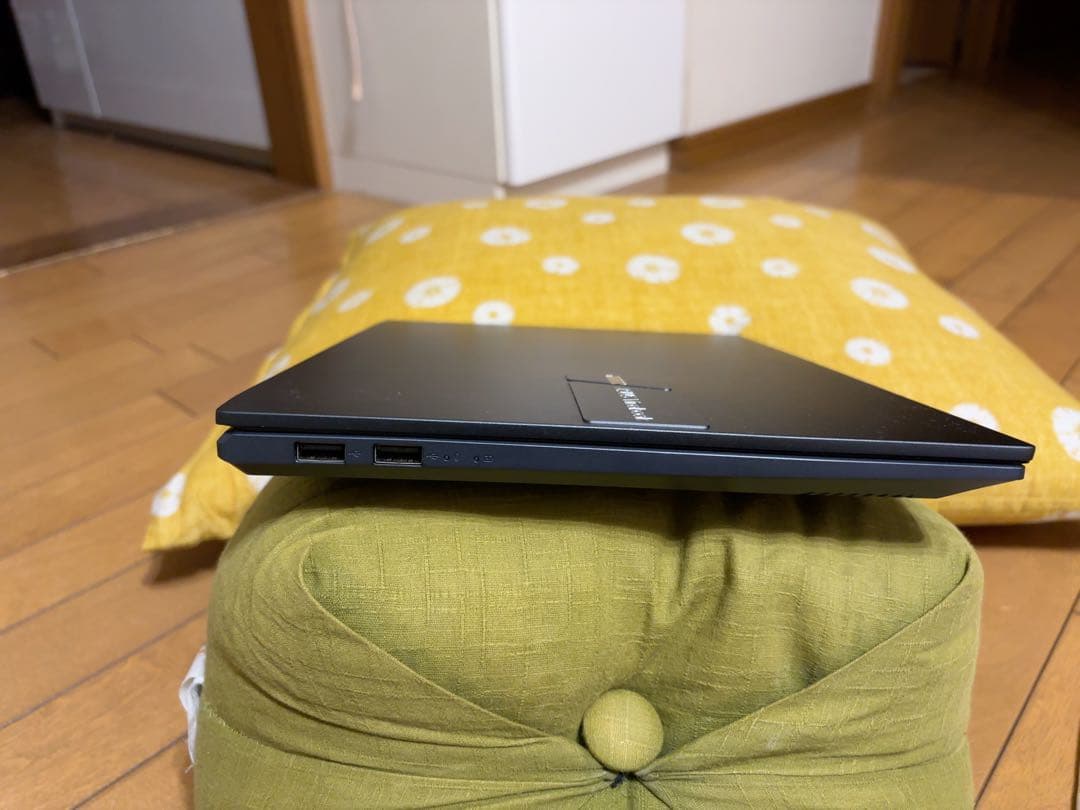 値下げASUS VivobookPro14OLED windows11おまけ付き