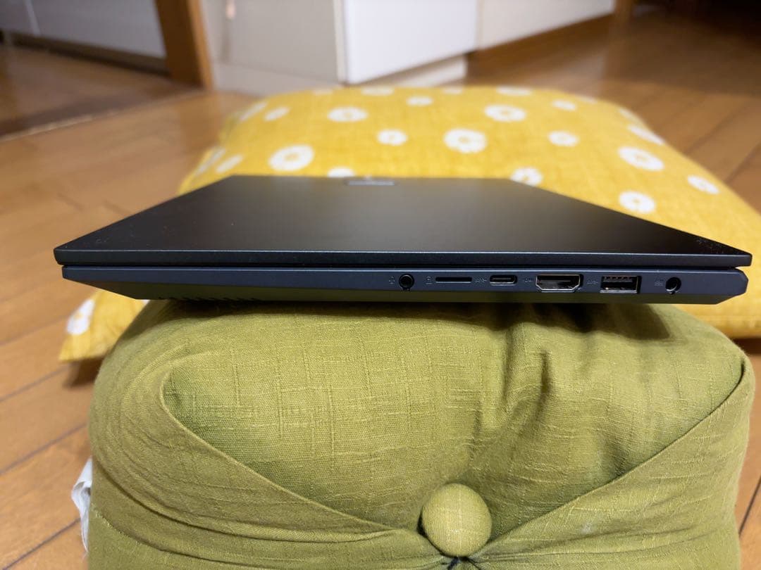 値下げASUS VivobookPro14OLED windows11おまけ付き