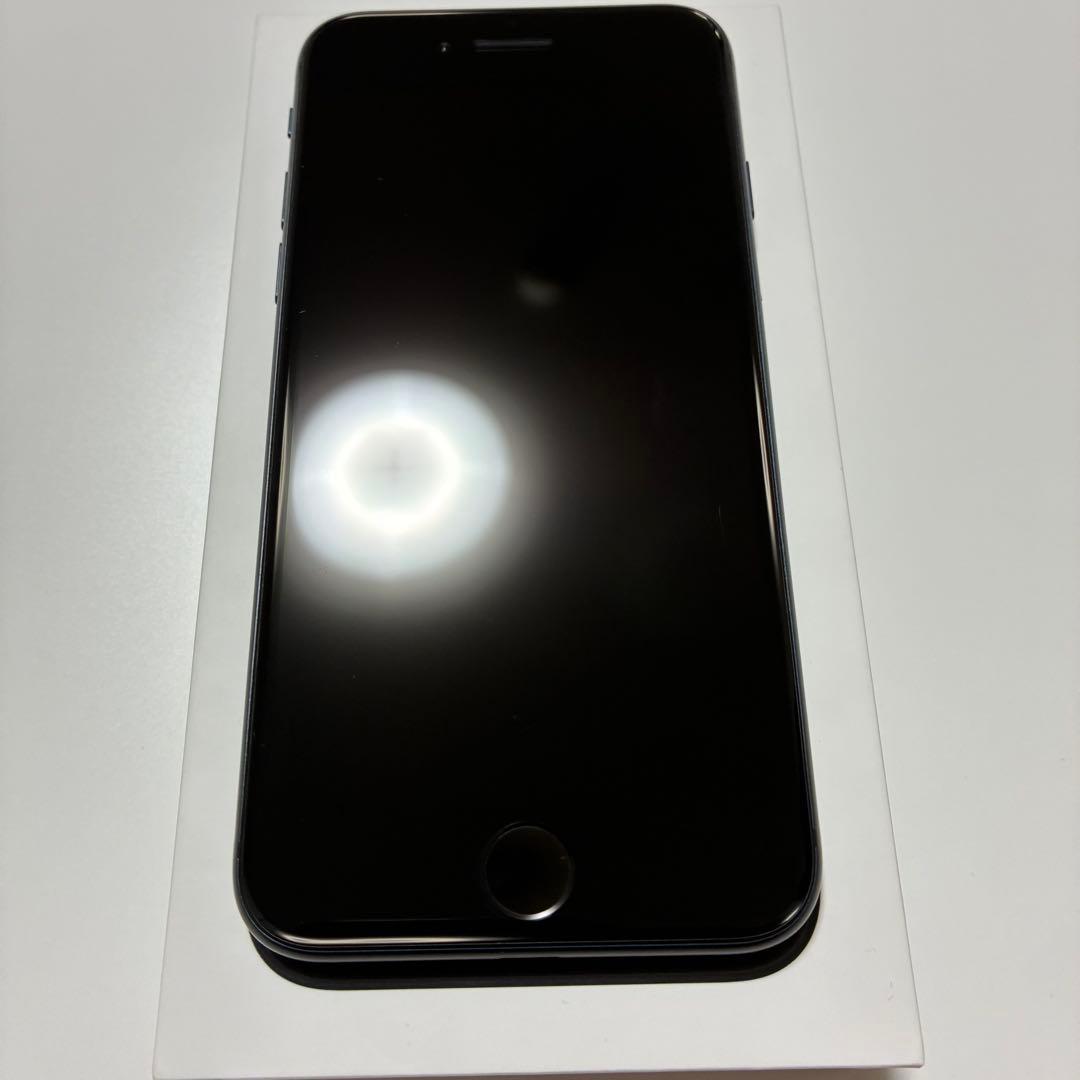 iPhone SE（第3世代）Midnight 128GB