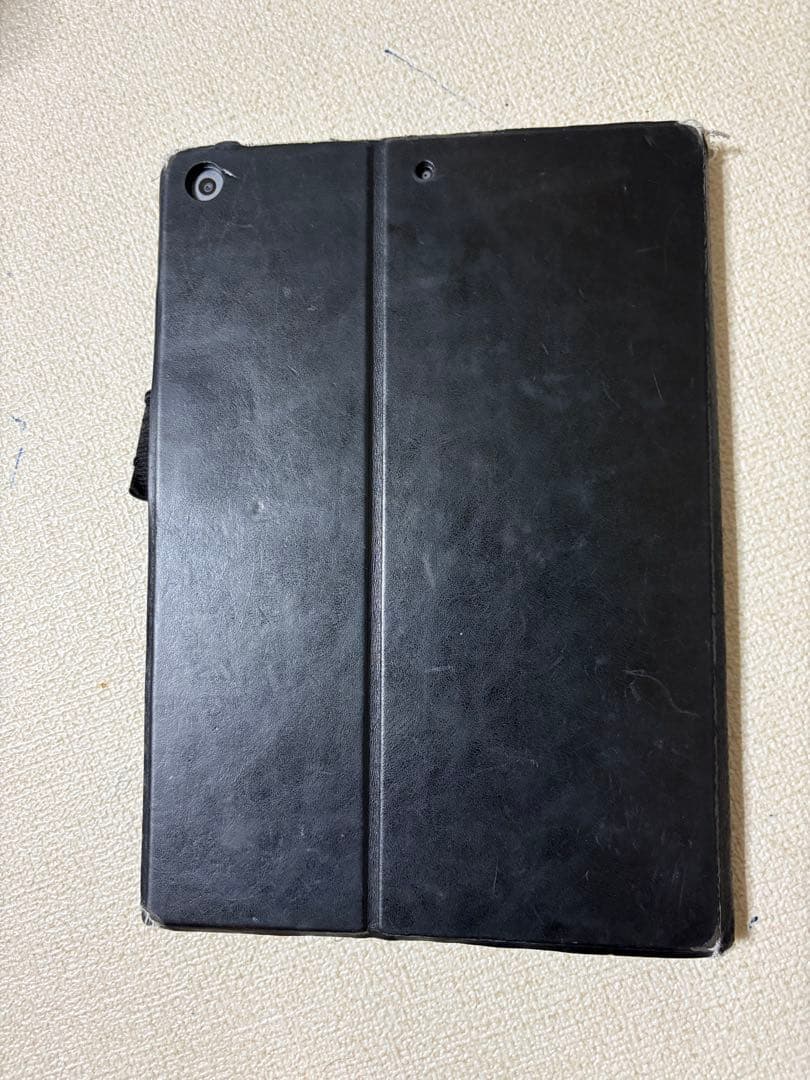 Apple iPad (第8世代) 128GB スペースグレー ジャンク品