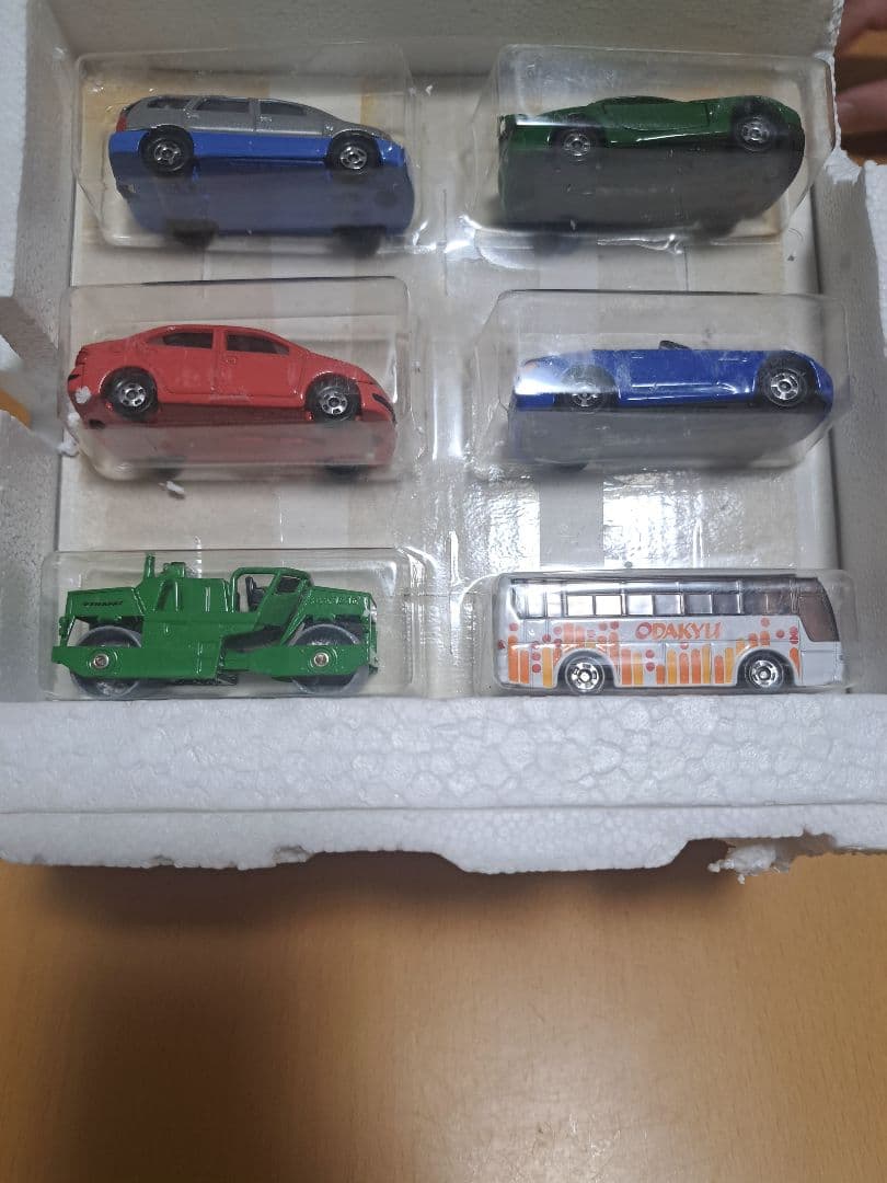 【トミカ】限定ミニカー14台 ※箱、トレーラーはありません。(DXR/C)