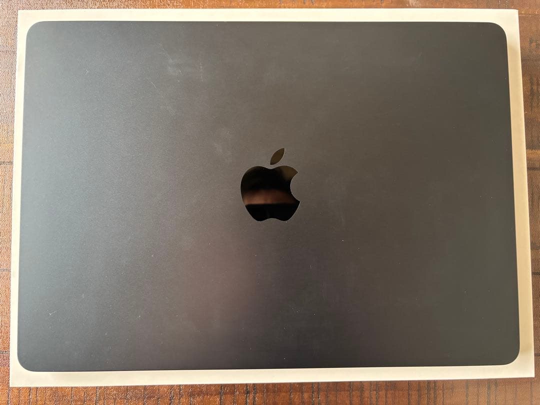 Macbook Air 2022 M2 ミッドナイトブラック
