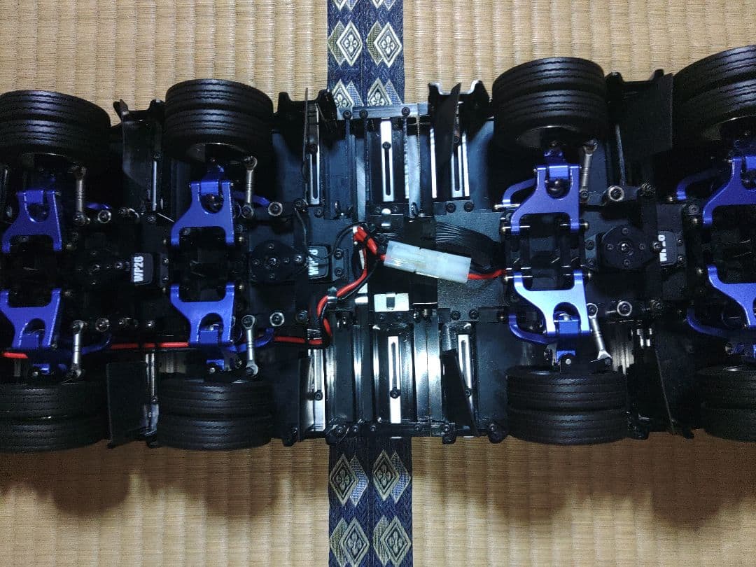 ホビーラジコン FURY BEAR 2+5 axle semi low loader