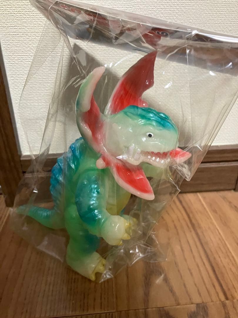 ヤモマーク　蓄光　ガボラ