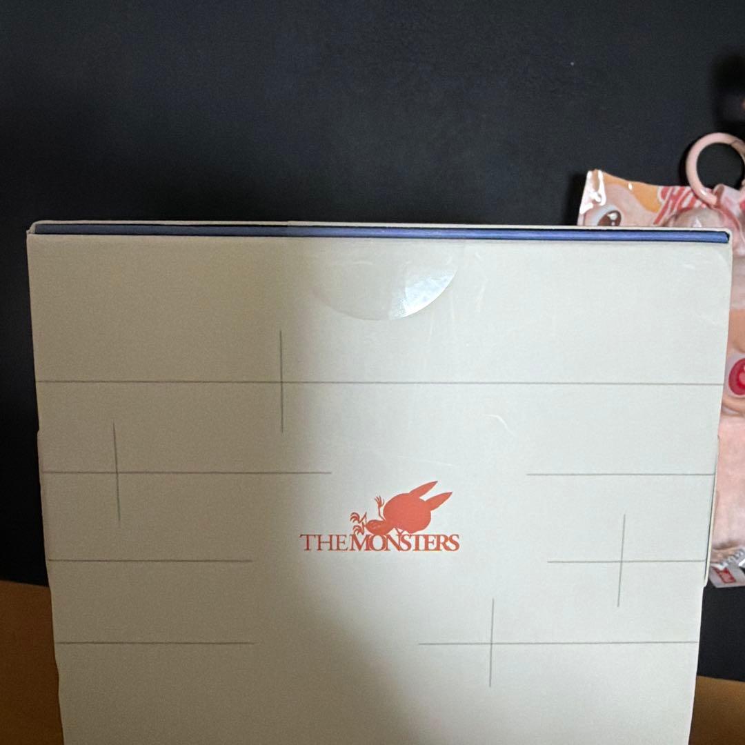 POPMART ラブブ DADA have a seat wacky mart