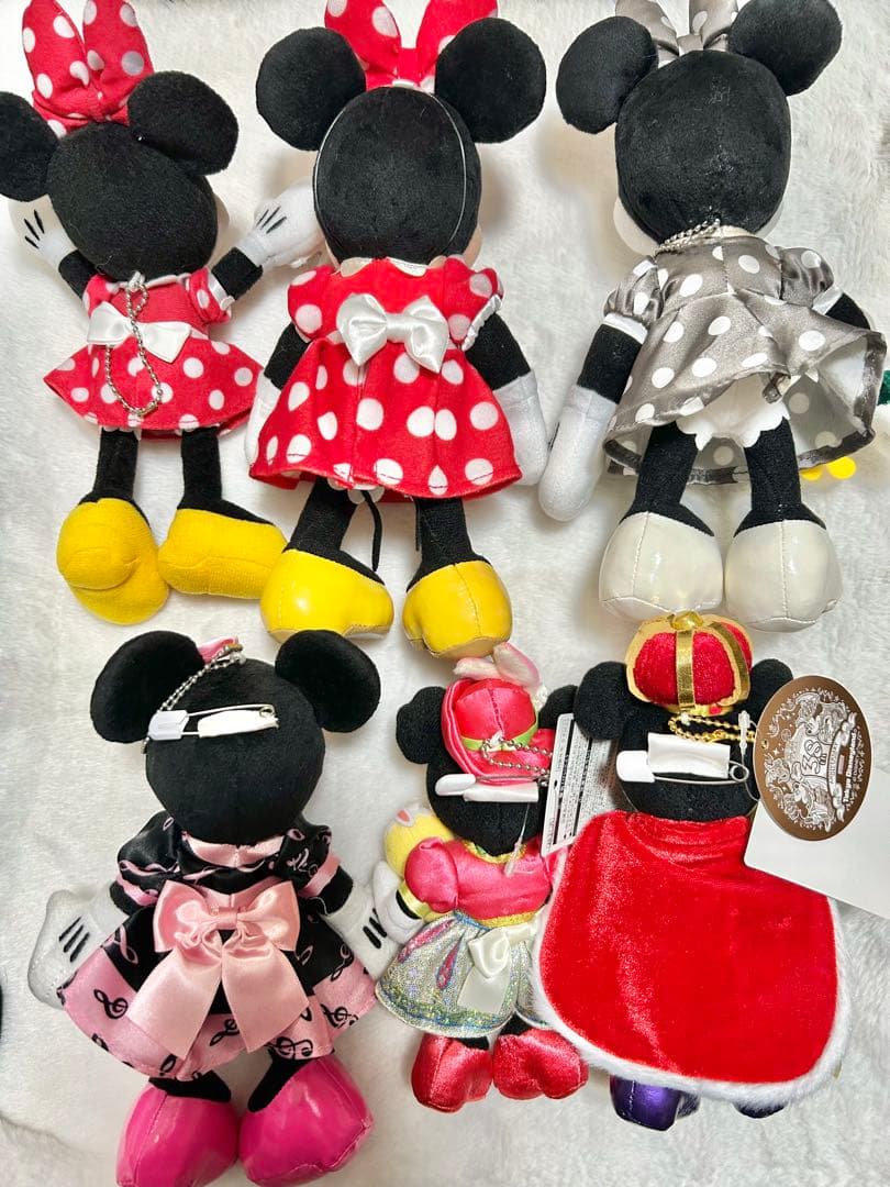 東京ディズニーリゾート ミニー ぬいぐるみバッジ 肩乗せ ポージープラッシー