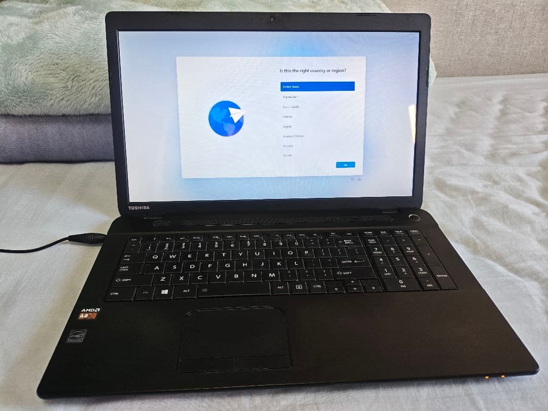 ジャンク品　東芝 Satellite Windows 11 17インチ大画面