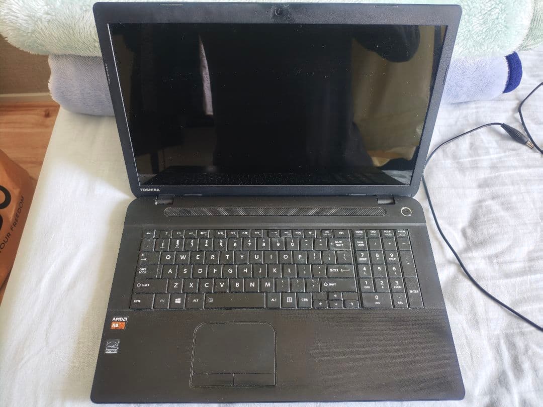 ジャンク品　東芝 Satellite Windows 11 17インチ大画面