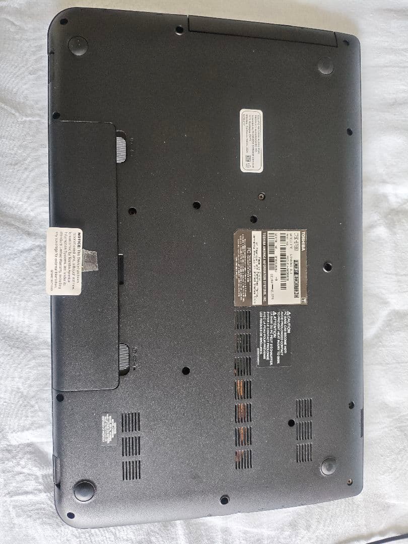 ジャンク品　東芝 Satellite Windows 11 17インチ大画面