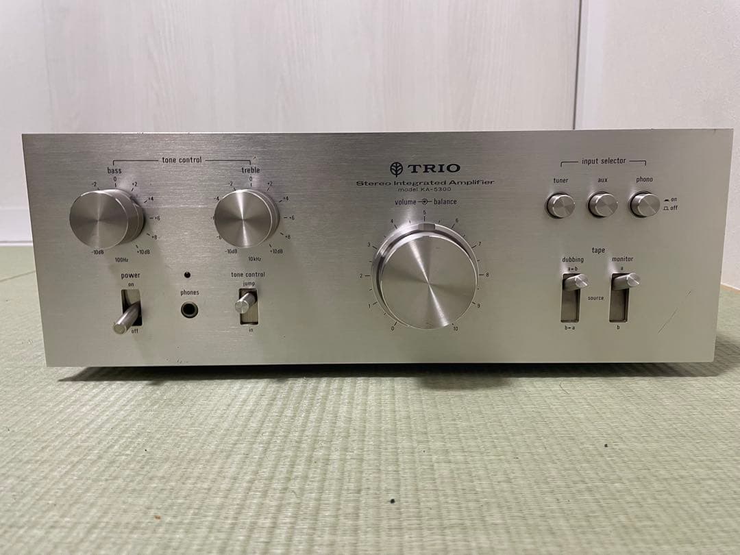 trio KA-5300 プリメインアンプ シルバー　ジャンク扱い　即日発送！