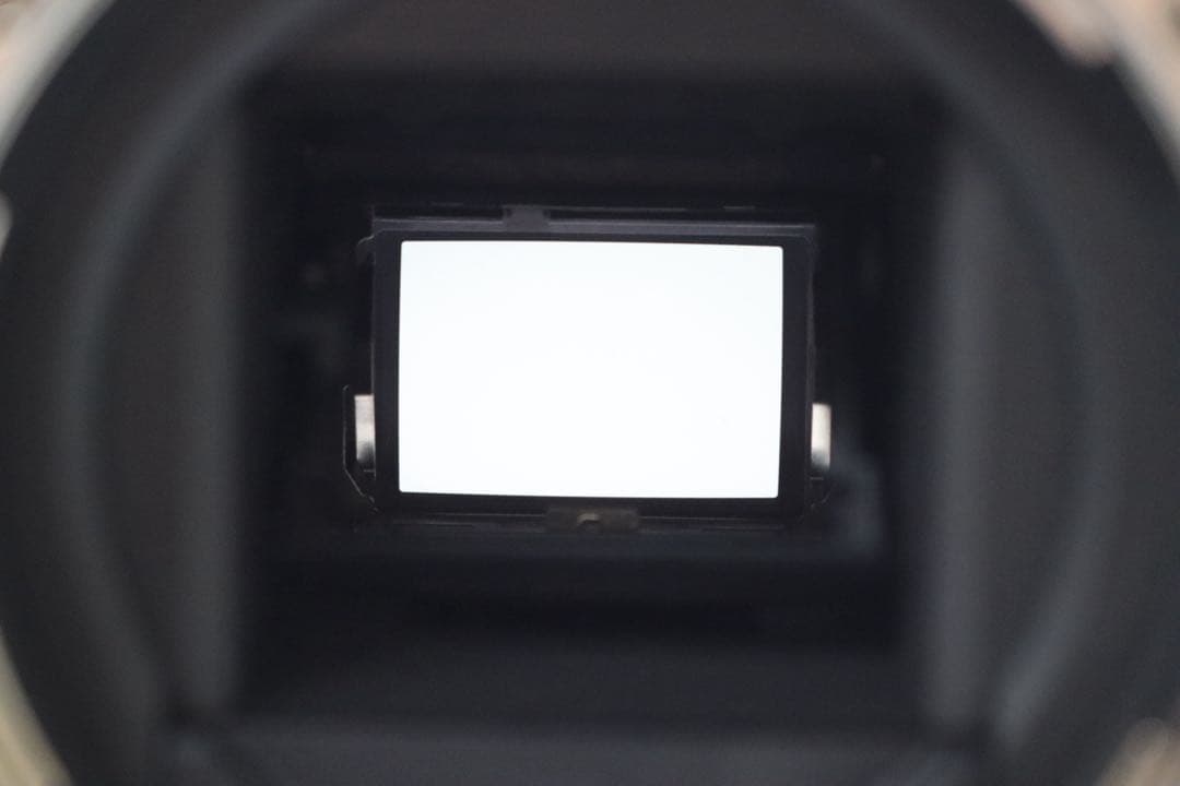 【Canon EOS Kiss X9i ダブルレンズセット】 Wi-Fi搭載