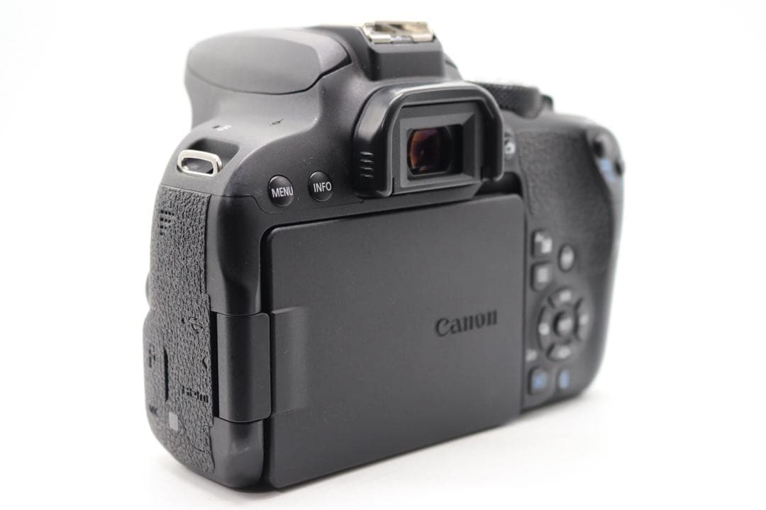【Canon EOS Kiss X9i ダブルレンズセット】 Wi-Fi搭載