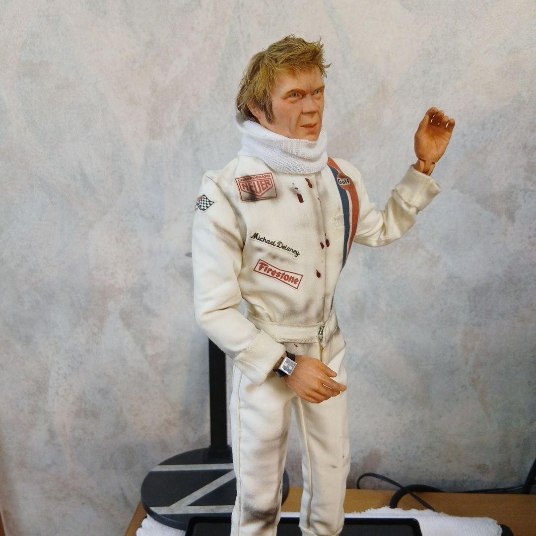 スティーブ・マックイーン 栄光のル・マン 1/6アクションフィギュア