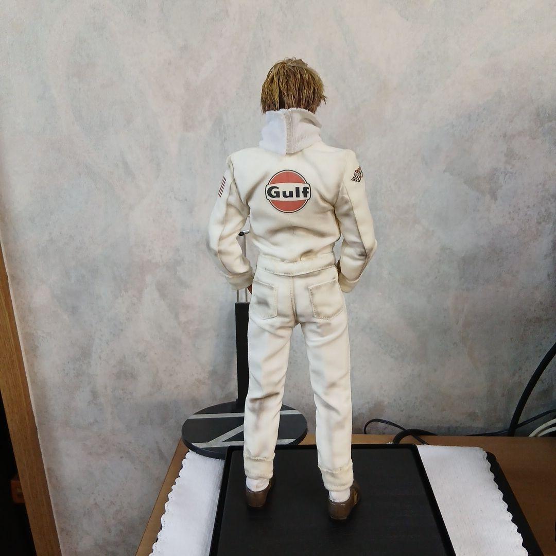 スティーブ・マックイーン 栄光のル・マン 1/6アクションフィギュア
